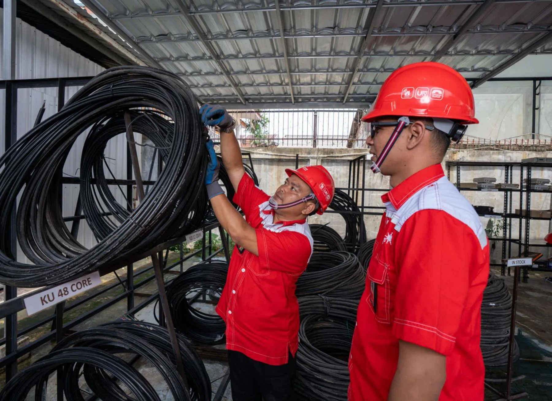 nfrastruktur kabel bawah laut