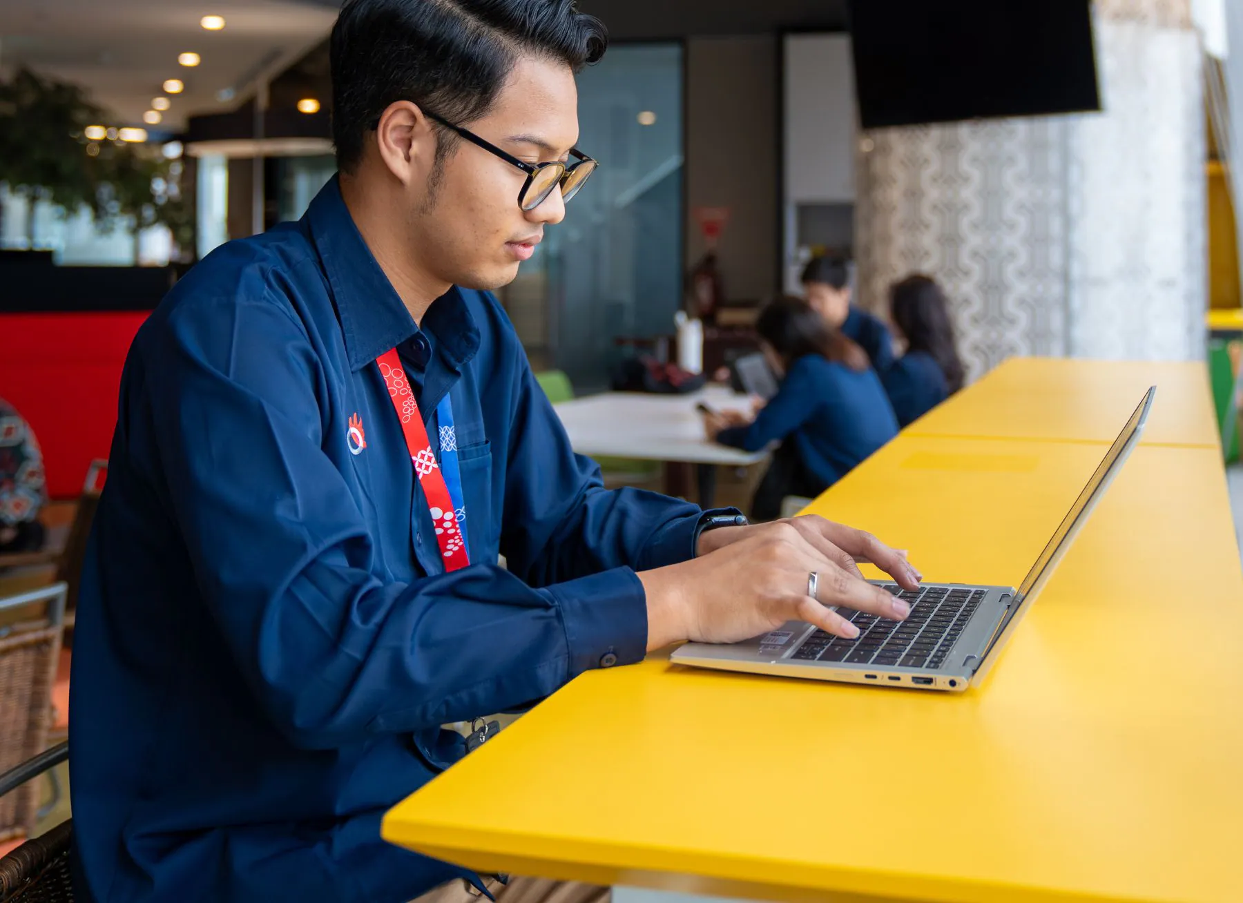 Telkom Luncurkan Program ESG 2024 sebagai Bagian Transformasi TelkomGroup