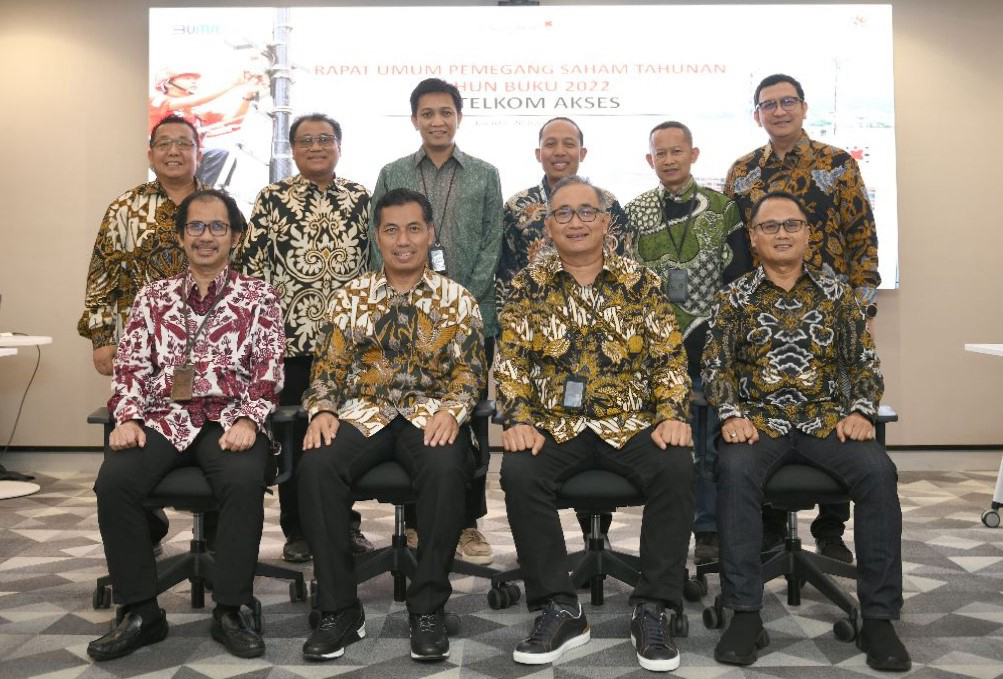 direksi telkom akses