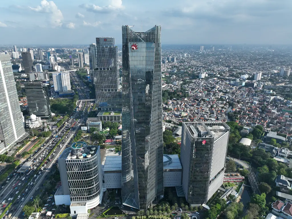 Pendapatan Telkom Tembus Rp73 Triliun di Semester I 2025 | Telkom