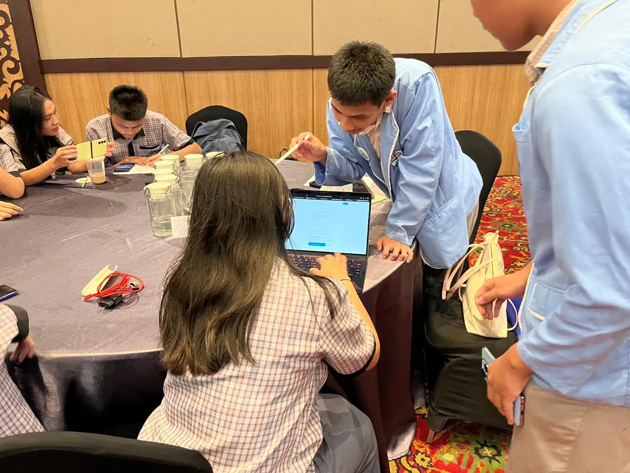 Telkom Hadirkan EduMind Wellbeing dan AI Camp di Makassar, Diikuti 350 Peserta