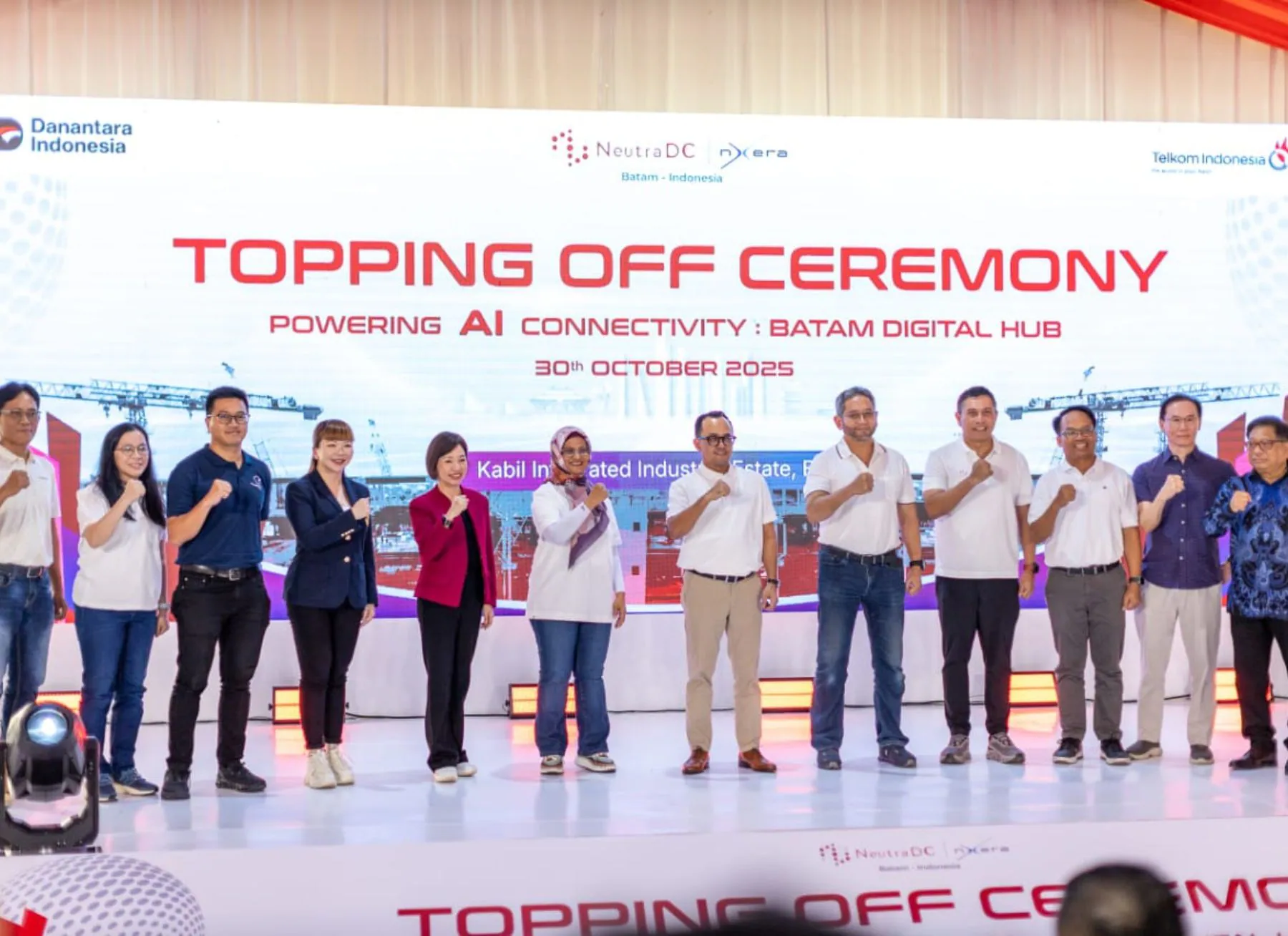 Lakukan Topping Off, TelkomGroup Siap Operasikan Hyperscale Data Center NeutraDC Nxera Batam Dukung Ekosistem AI