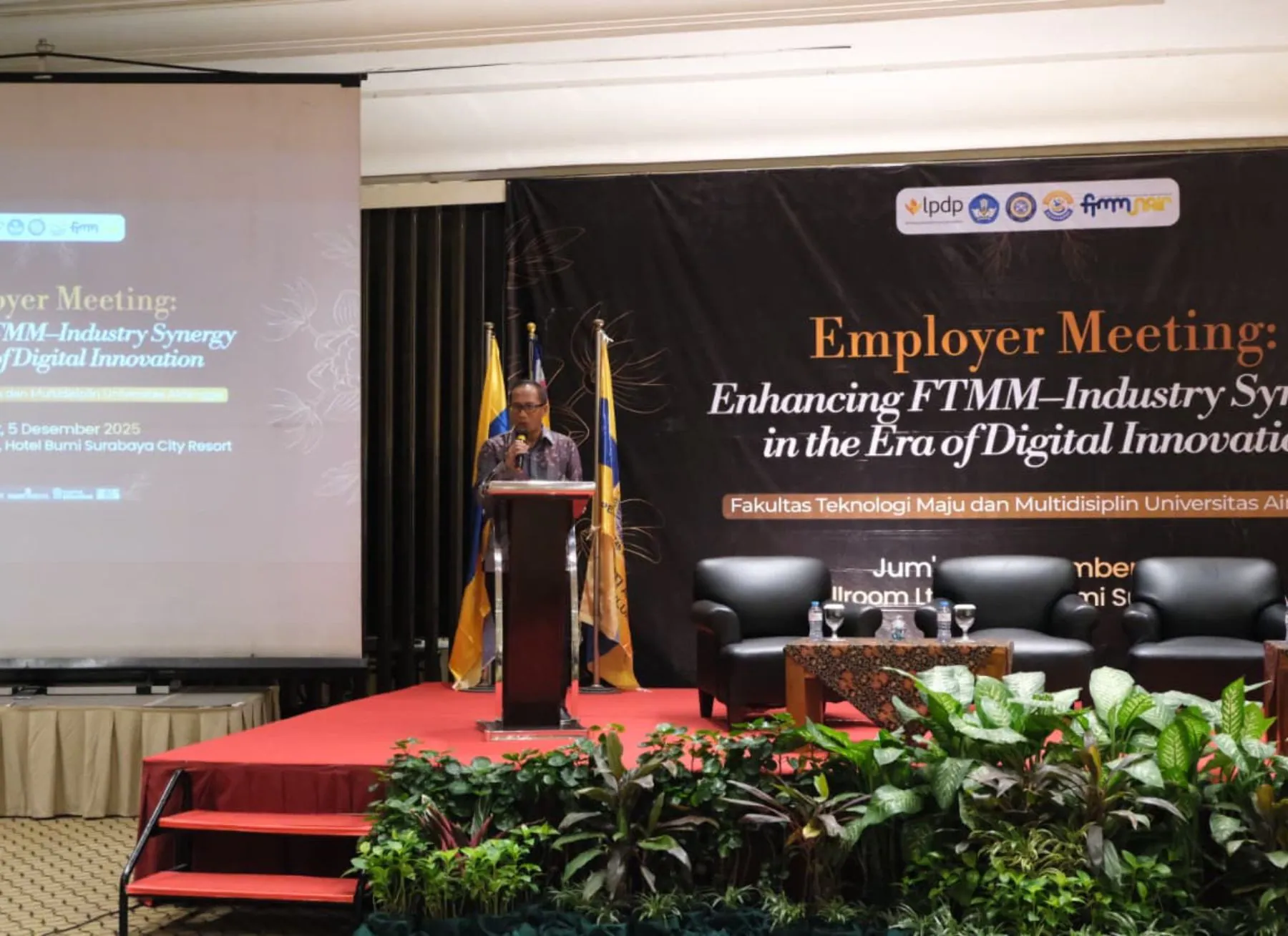 Telkom Gandeng UNAIR Perkuat Pengembangan AI Center of Excellence