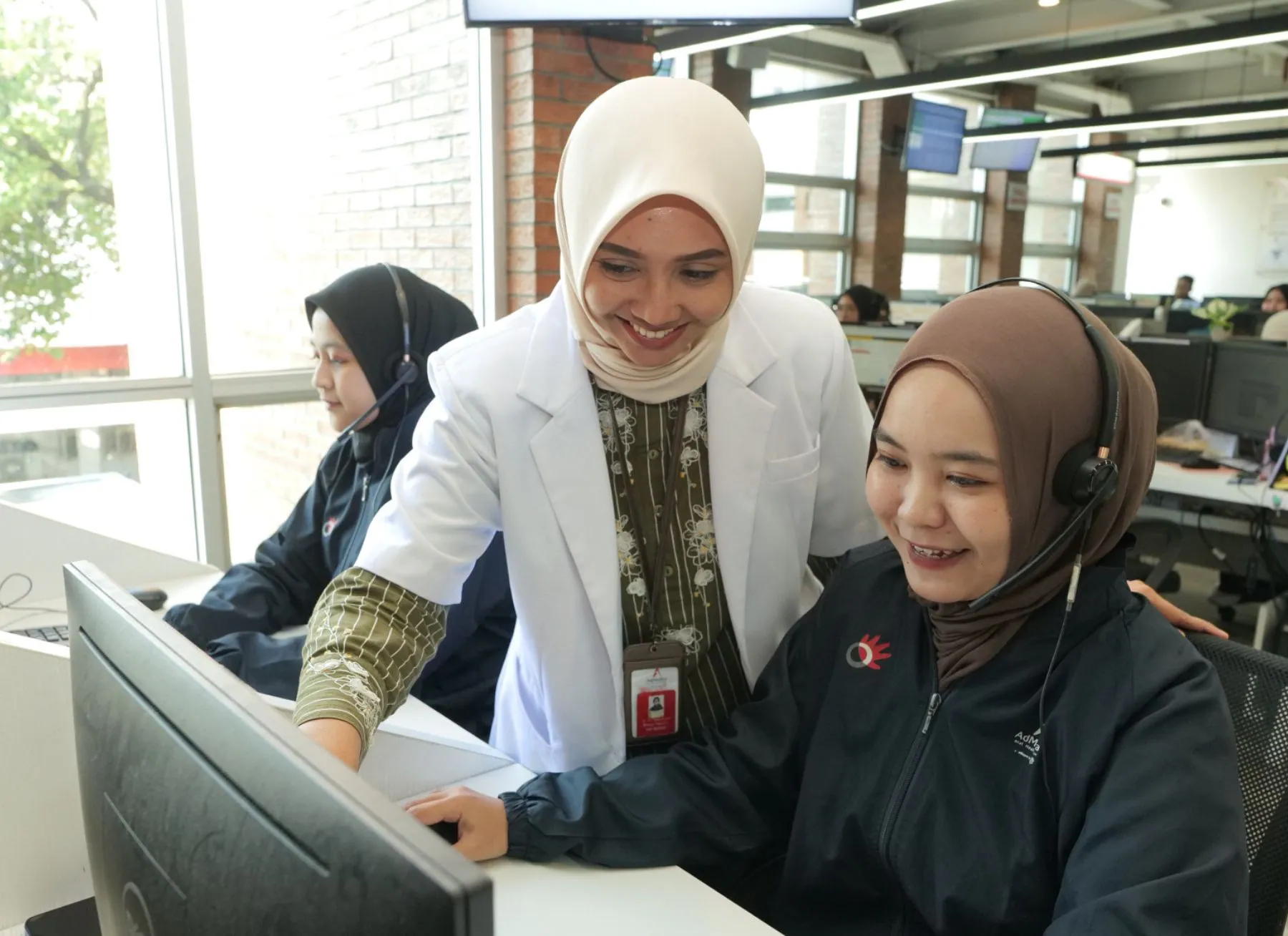 TelkomMetra Lakukan Penataan Portofolio Bisnis, AdMedika Group Siap Masuki Fase Pertumbuhan Baru ke Kancah Regional di Bawah Fullerton Health