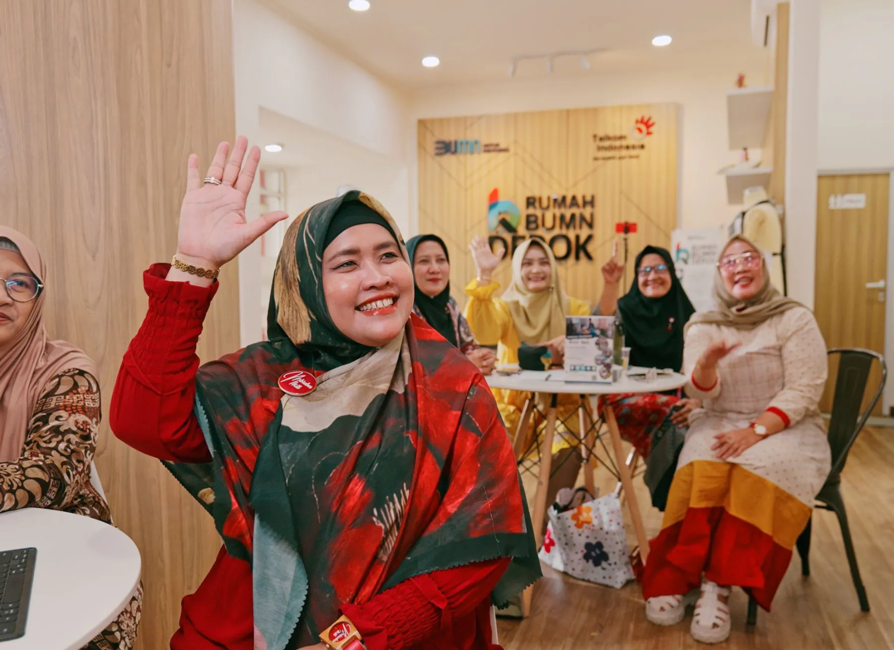 Telkom Bangun Masa Depan Ekonomi Inklusif Lewat Pendampingan dan Pemberdayaan Perempuan Penggerak UMKM